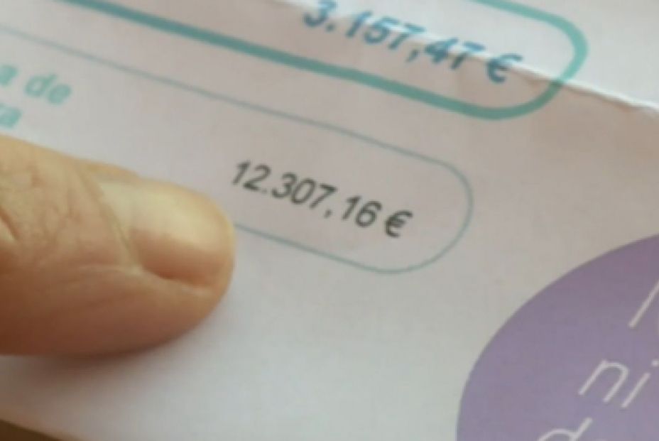 Una viuda madrileña recibe una factura de 12.000 euros por gastar seis millones de litros de agua. Foto: Captura de pantalla (La Sexta)