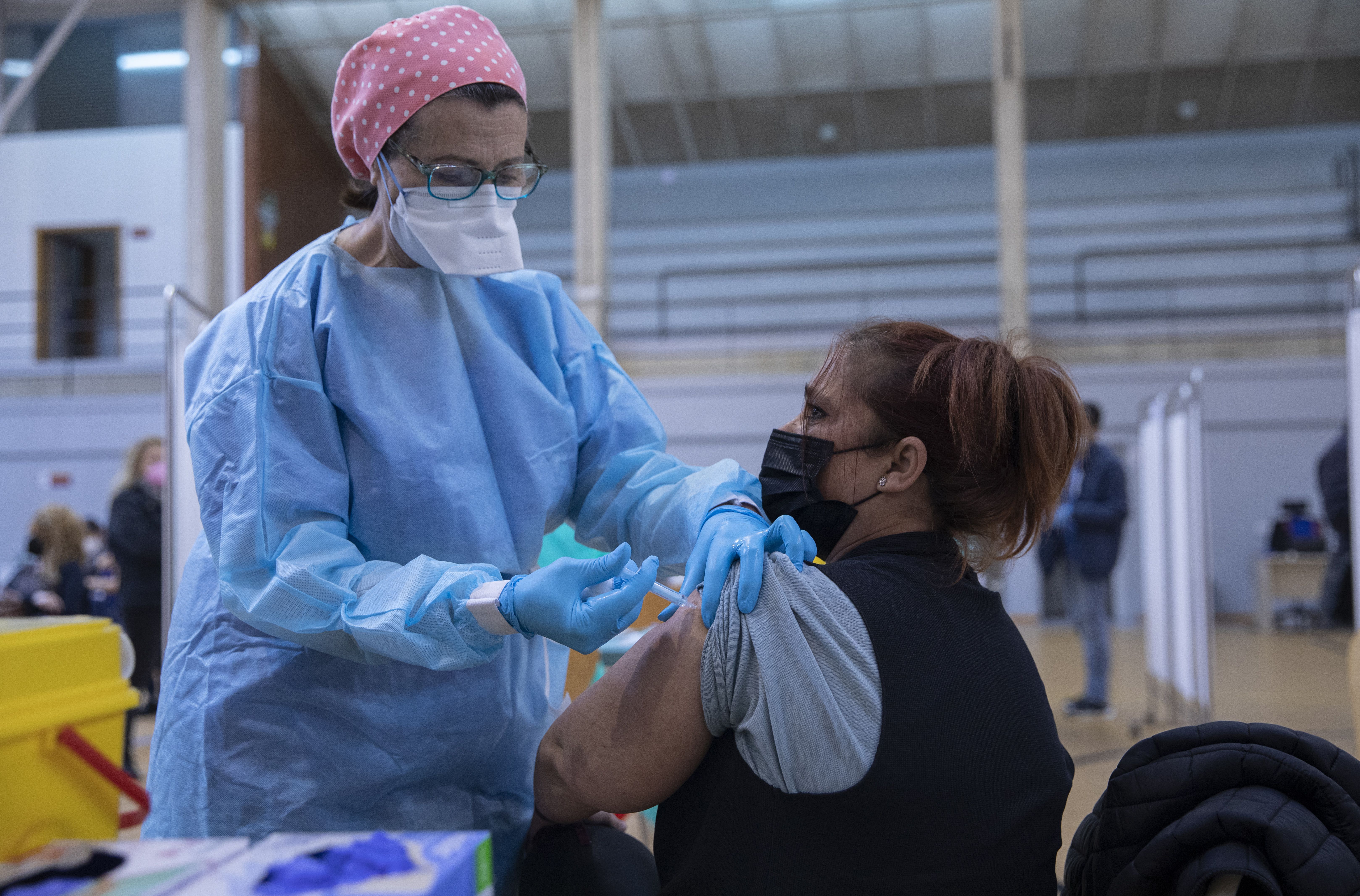 Aviso de los médicos ante la vacunación masiva del Covid