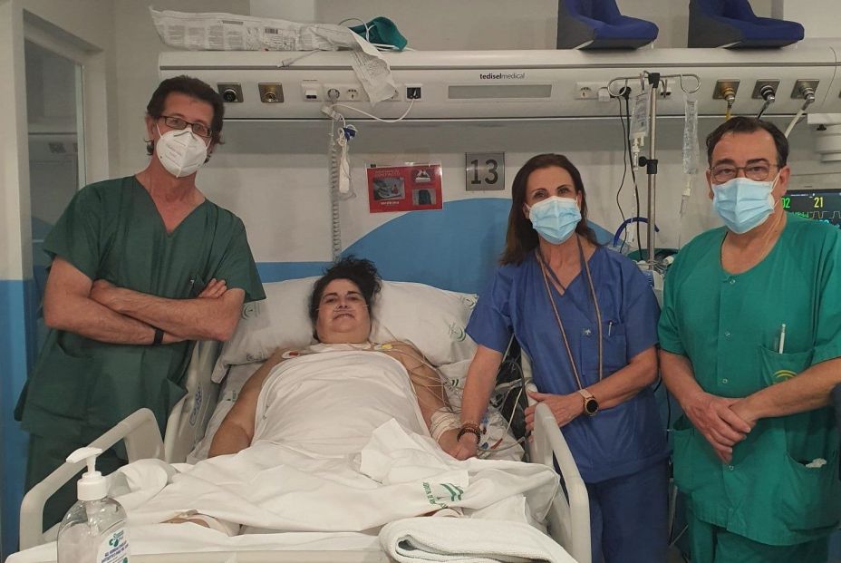 EuropaPress 3576716 paciente pozoblanco recuperada covid ya recibido alta profesionales reina (1)