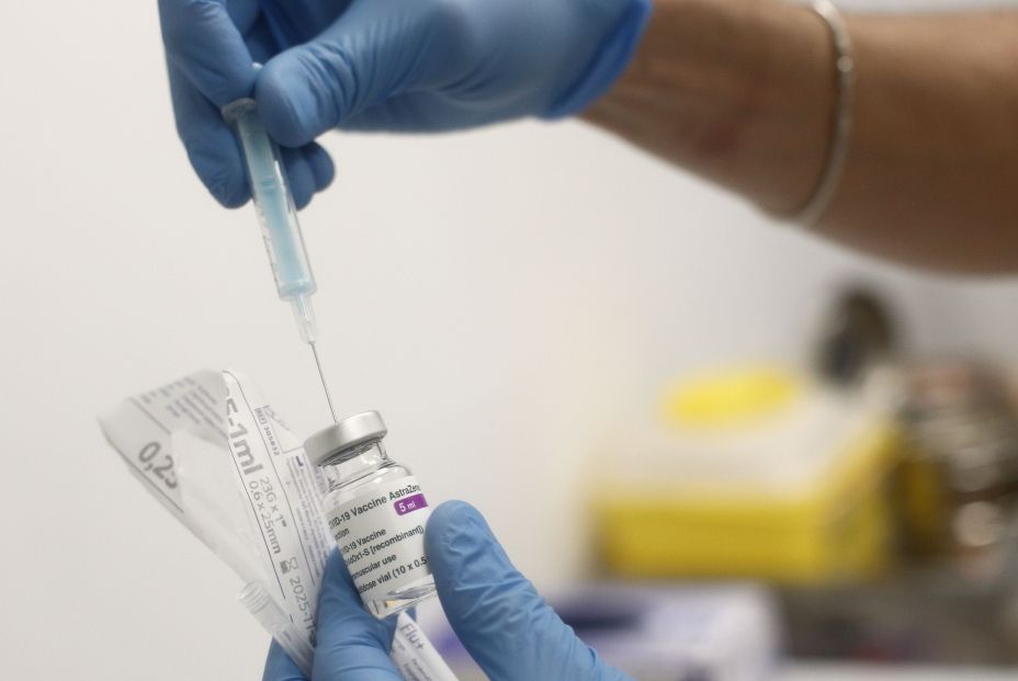 Nuevo retraso de AstraZeneca que solo entregará a la UE la mitad de las vacunas acordadas. Foto: Europa Press 