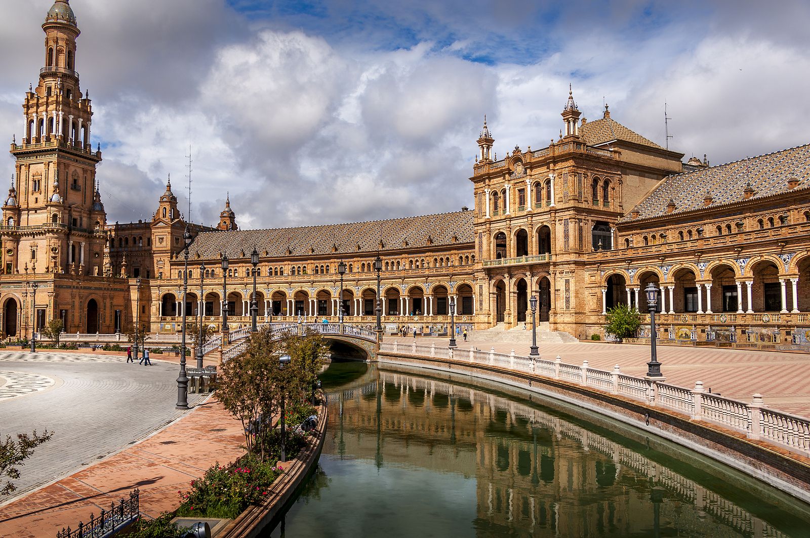 Las 5 plazas más bonitas de Europa Foto: bigstock Las 5 plazas más bonitas de Europa Foto: bigstock