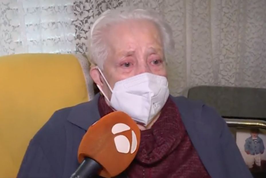 La pesadilla de Rosario, una mujer de 97 años a la que han desahuciado de su casa por error