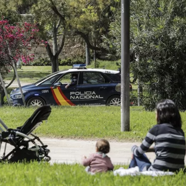 Valencia comienza la desescalada: reuniones de cuatro en la calle y 50% en lugares de culto. Foto: Europa Press
