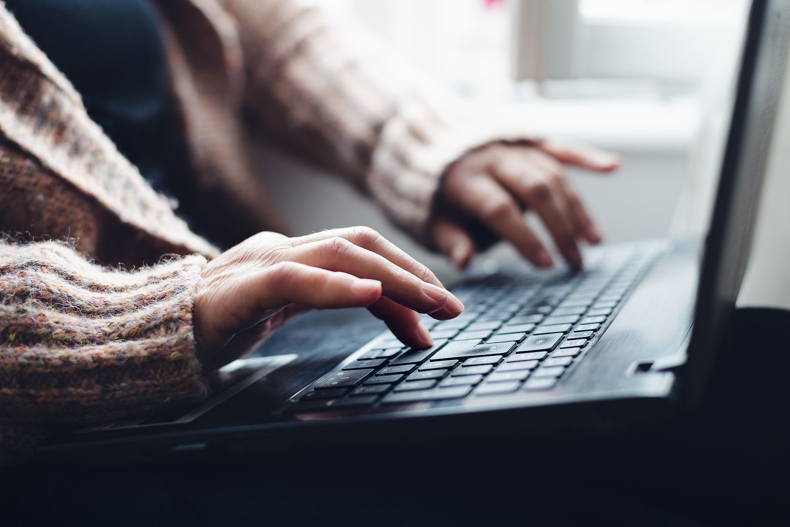 Pasos para crear tus propios atajos de teclado en Word Foto: bigstock