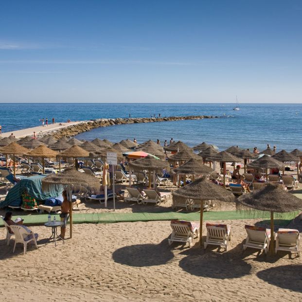 Playa de Marbella, en la Costa del Sol malagueña, una de las playas más concurridas (Creative commons)
