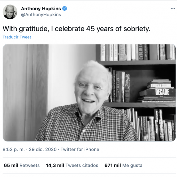 Vídeo de Anthony Hopkins en Twitter: "con gratitud, celebro 45 años de sobriedad".