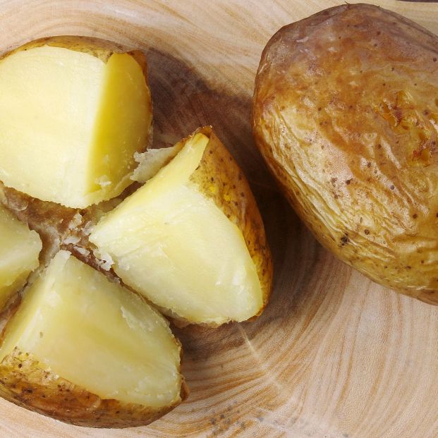 Beneficios de la piel de patata que demuestran que es mejor no pelarla