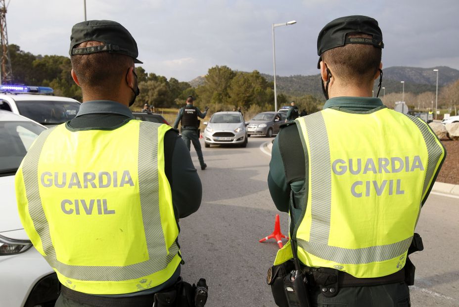 Restricciones para Semana Santa y el puente de San José: cierre perimetral de CCAA y toque de queda