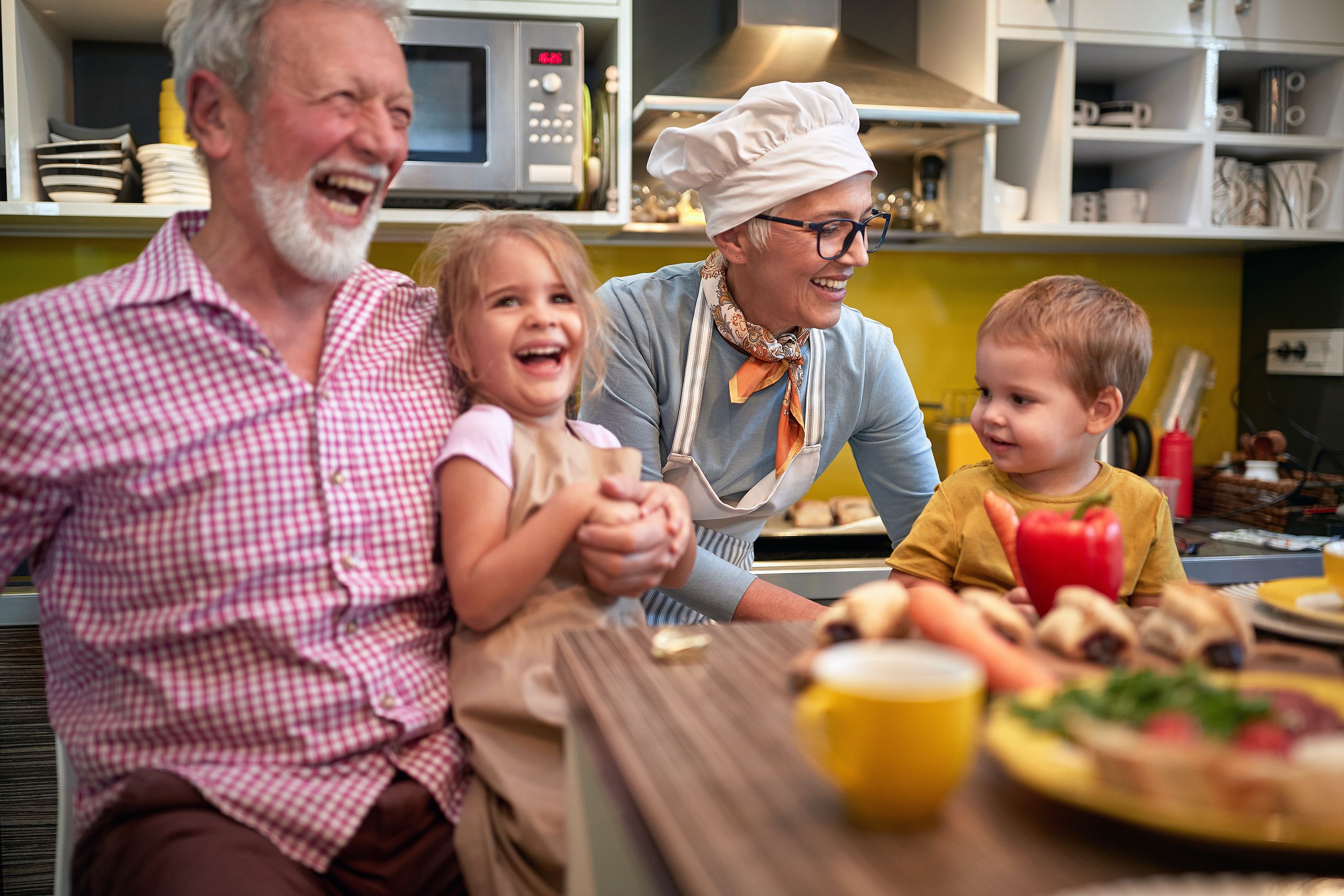 Los niños echan de menos a sus abuelos