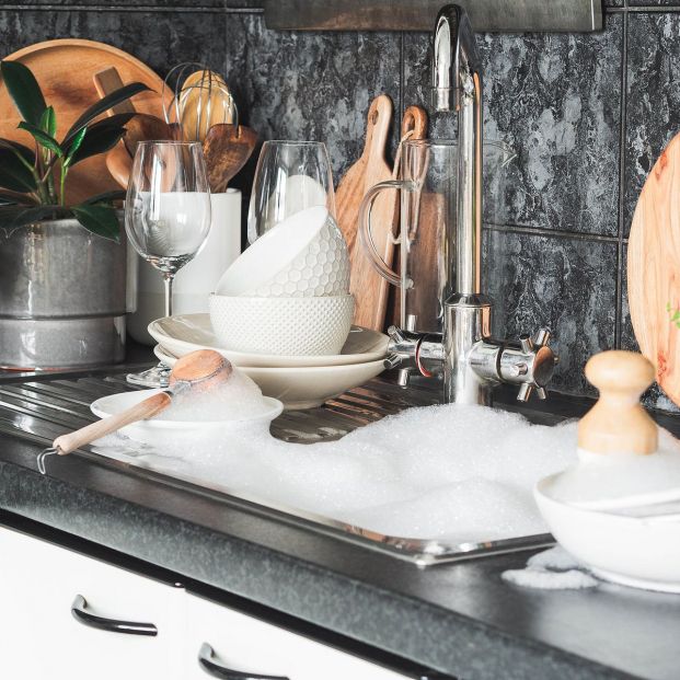 6 errores que cometes al lavar los platos Foto: bigstock