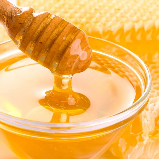 Si tienes caspa es que no conoces estos remedios naturales para evitarla Si tienes caspa es que no conoces estos remedios naturales para evitarla