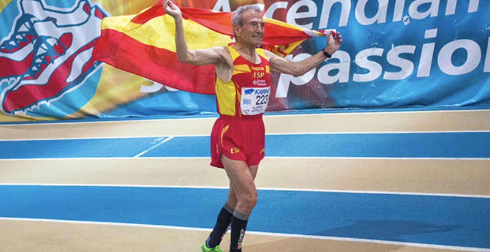 Manuel Alonso, atleta de 85 años, acaba de batir el récord mundial de los 800 metros lisos Foto: RFEA