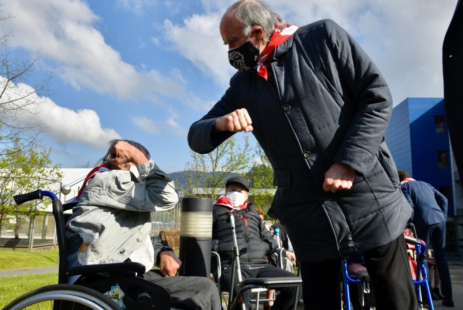 Las residencias de Vizcaya celebrarán de rojiblanco las dos finales de Copa del Athletic