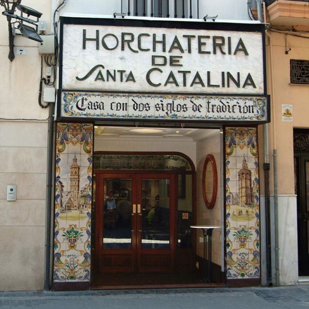 Horchata Valencia (www.horchateríasantacatalina.com)
