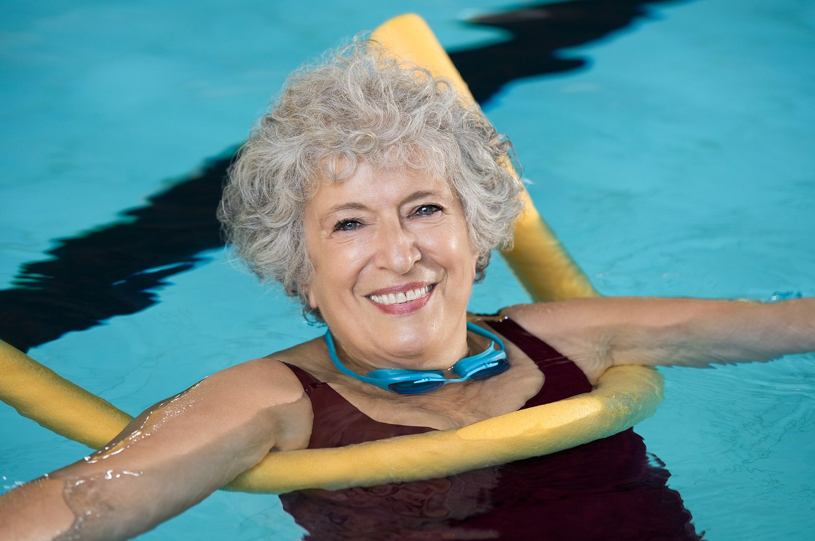 Los beneficios para los mayores de practicar deportes acuáticos Foto: bigstock