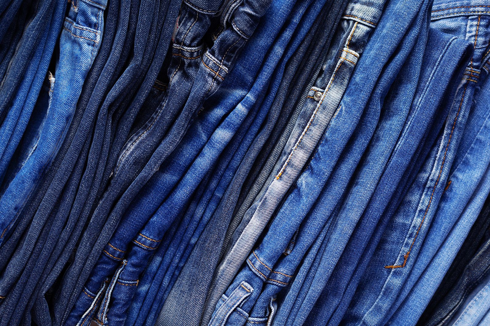 Cada cuánto tiempo deberías lavar tus pantalones vaqueros (según los expertos) Foto: bigstock