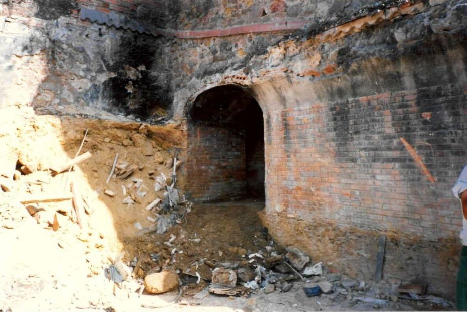Refugio 307 en el momento del descubrimiento. 1995. Servei d’Arqueologia de Barcelona