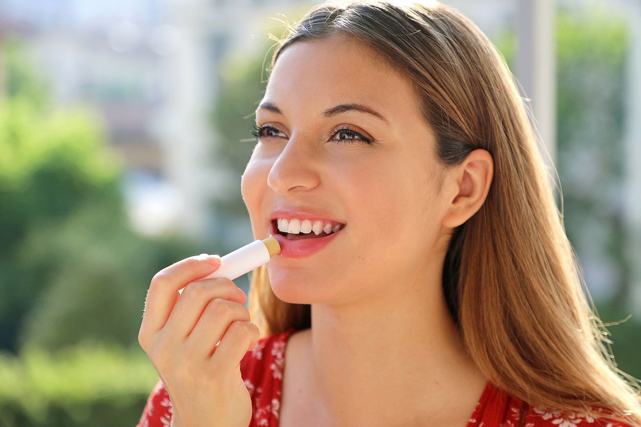 Labiales con protección solar para evitar la sequedad y las arrugas en los labios