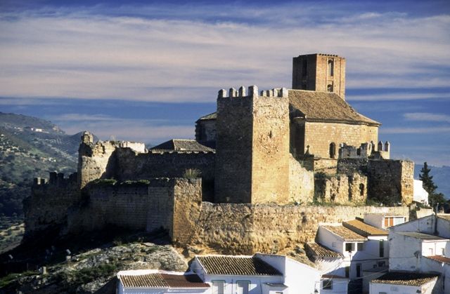 Castillo de Iznájar