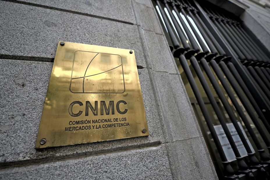 La nueva factura de la luz tampoco hay quien la entienda:  LA CNMC pide más claridad