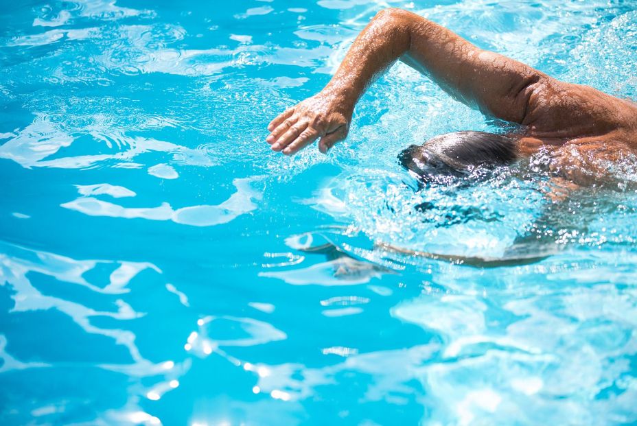 Estos son los deportes más recomendados para cuidar tu espalda. Foto: bigstock Estos son los deportes más recomendados para cuidar tu espalda. Foto: bigstock