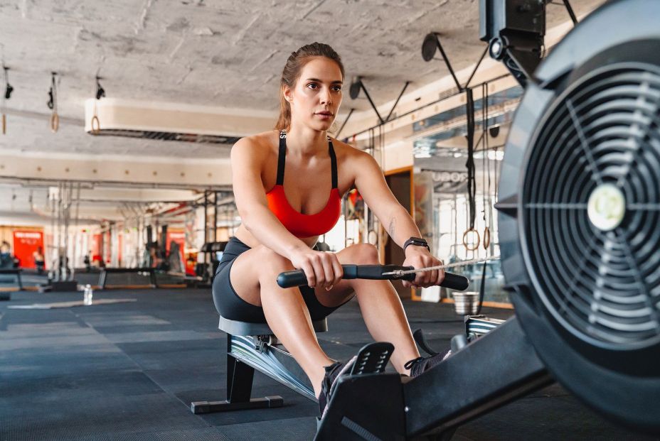 Estos son los deportes más recomendados para cuidar tu espalda. Foto: bigstock Estos son los deportes más recomendados para cuidar tu espalda. Foto: bigstock