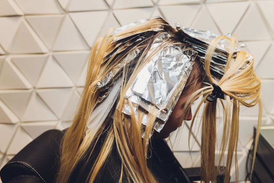 bigstock Closeup Of Hairdresser Hands S 345385414