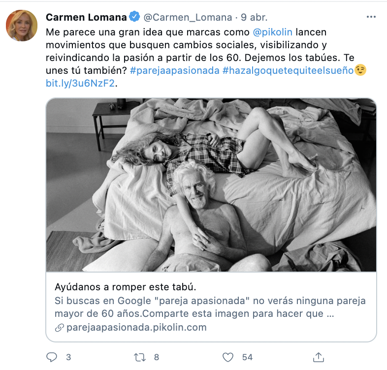 Tuit de apoyo al movimiento #parejaapasionada de Pikolin (@carmen_lomana)