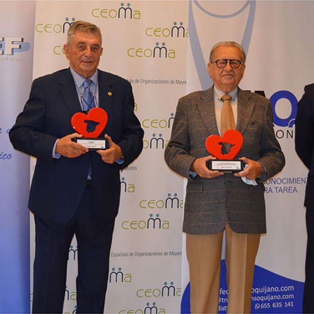 CEOMA recibe el premio 'España en el Corazón' por su ayuda a los mayores durante la pandemia