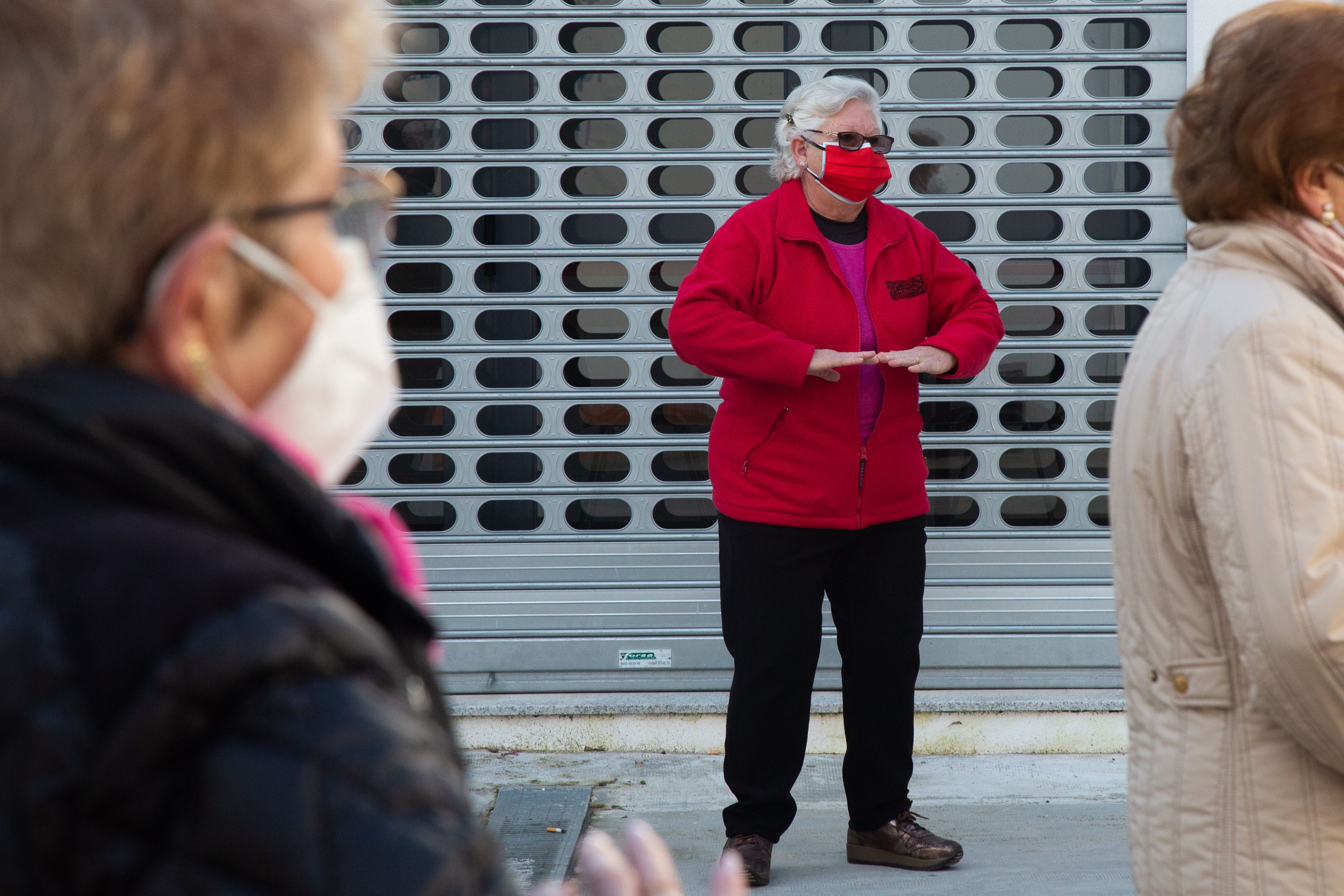 Los mayores de de 60 años se comportan de manera más responsable con su salud que el resto. Foto: Europa Press 