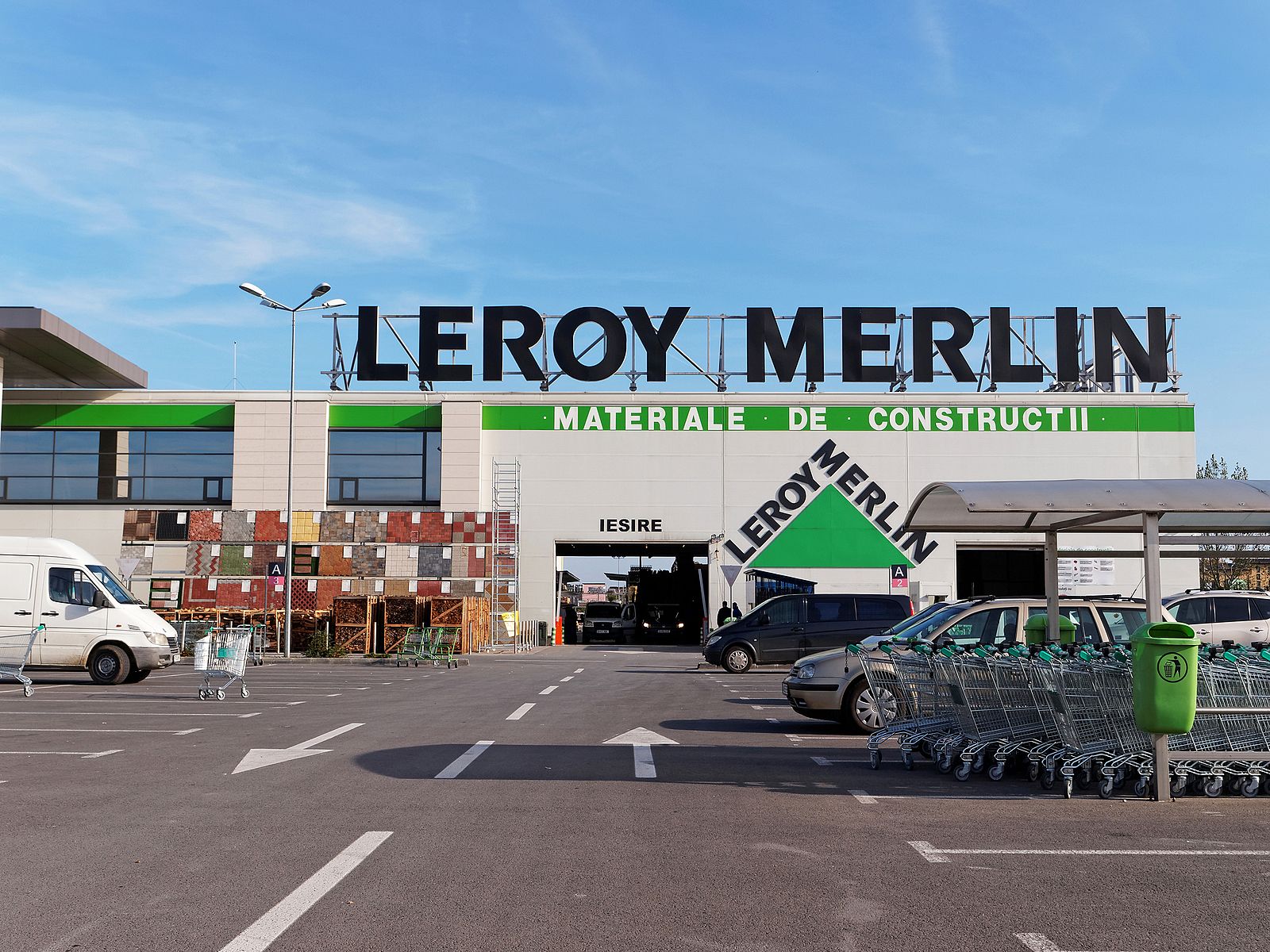 Renueva los muebles de tu casa con estos productos de Leroy Merlin