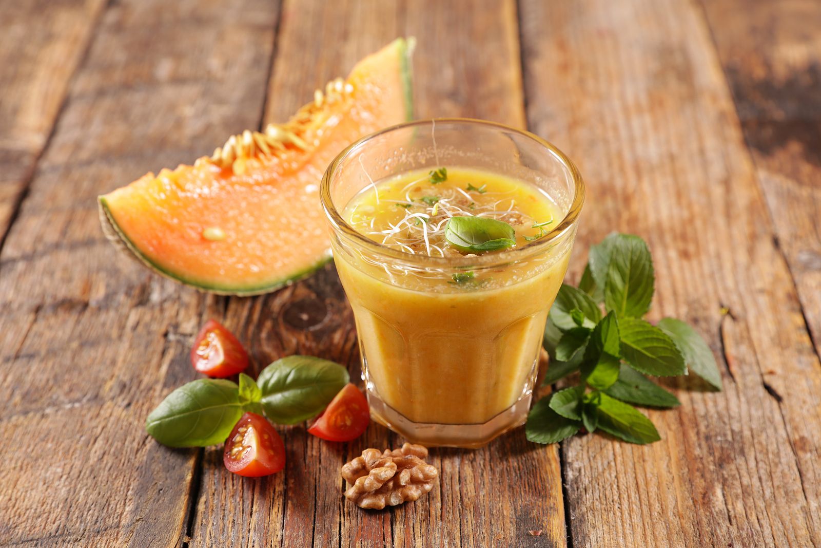 ¿Has probado el gazpacho de melón? Aquí te contamos cómo prepararlo. Foto: bigstock 