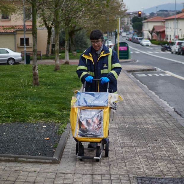 EuropaPress 2773524 cartera servicio correos pamplona tercera semana cuarentena confinamiento