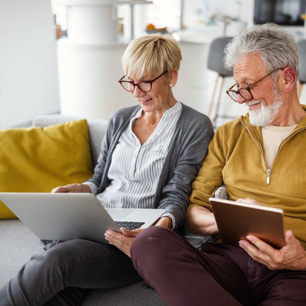 ¿Puedo cobrar dos pensiones al haber cotizado como asalariado y autónomo?