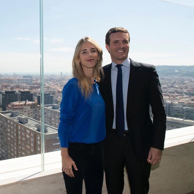 La cabeza de lista al Congreso del PP por Barcelona, Cayetana Álvarez de Toledo y el presidente del Partido Popular, Pablo Casado, durante la presentación del programa electoral. La cabeza de lista al Congreso del PP por Barcelona, Cayetana Álvarez de Toledo y el presidente del Partido Popular, Pablo Casado, durante la presentación del programa electoral.