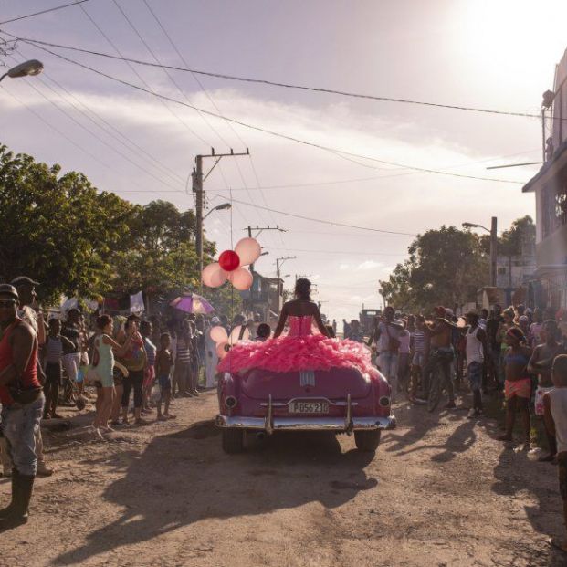 Primer premio Temas Contemporáneos: Las Cubanitas