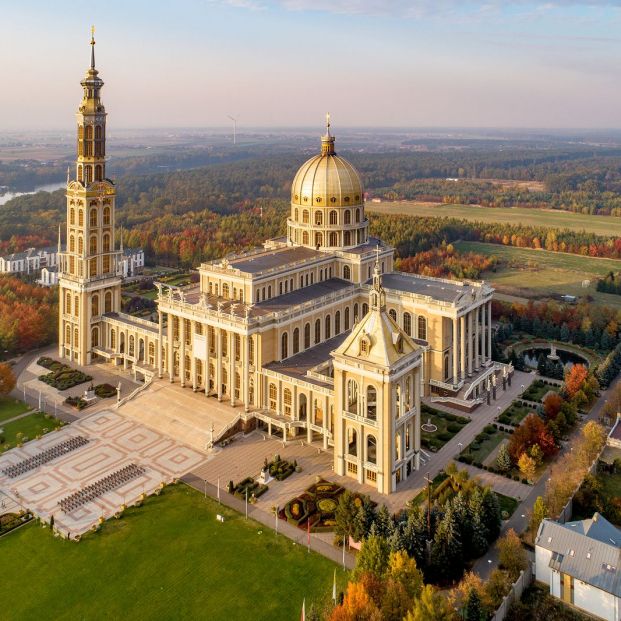 Basílica de Lichen, Polonia (BigStock)