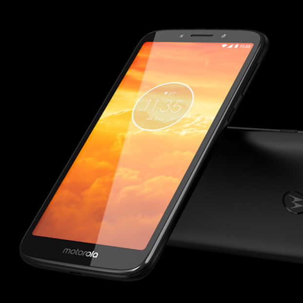 Tres móviles por menos de 100 euros para regalar el Día de la Madre (Motorola) Tres móviles por menos de 100 euros para regalar el Día de la Madre (Motorola)