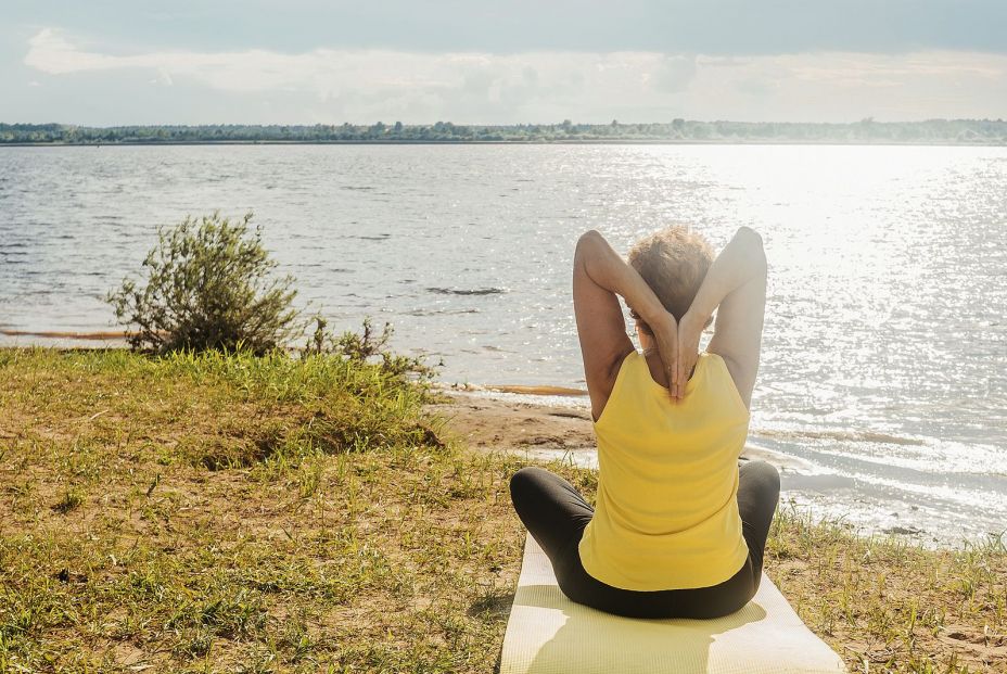Gana más independencia con estos ejercicios de flexibilidad. ¡Empieza hoy mismo!. Foto: bigstock