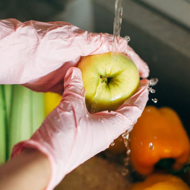 Usos sorprendentes y muy prácticos del agua oxigenada