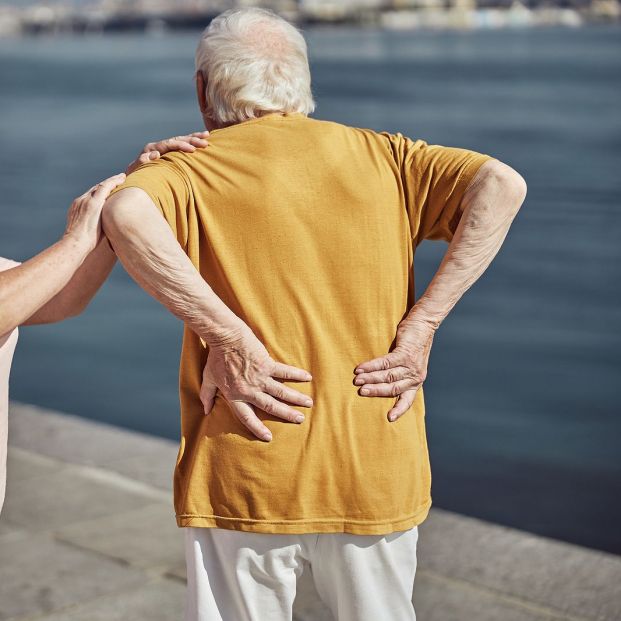 Deportes que debes evitar si sufres de dolor de espalda. Foto:Bigstock