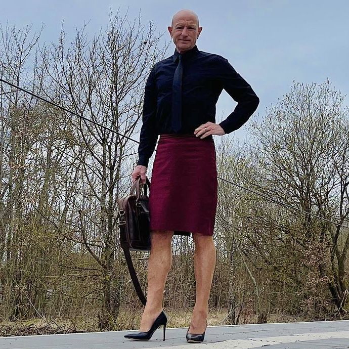El hombre de 61 años que viste con prendas 'femeninas'