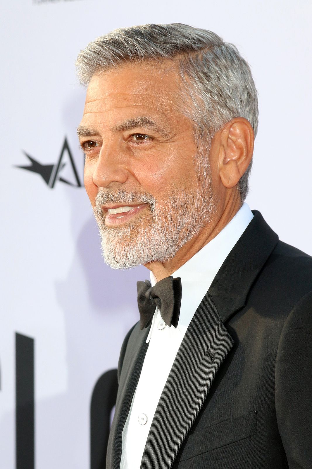 George Clooney cumple 60 años y esta es la lista definitiva de sus mejores películas