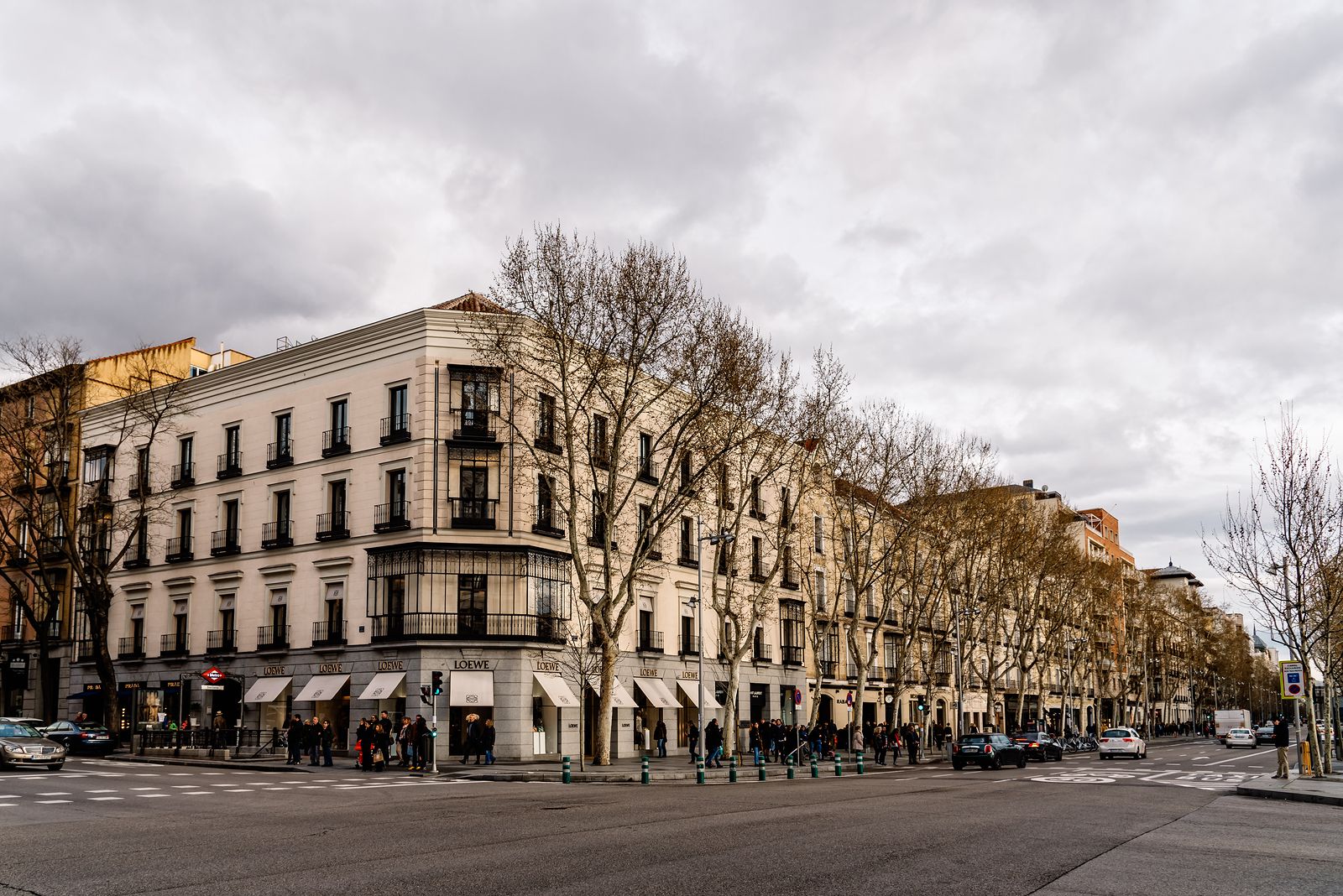 Barrios más caros de España: Calle Serrano en el barrio de Salamanca de Madrid (BigStock)