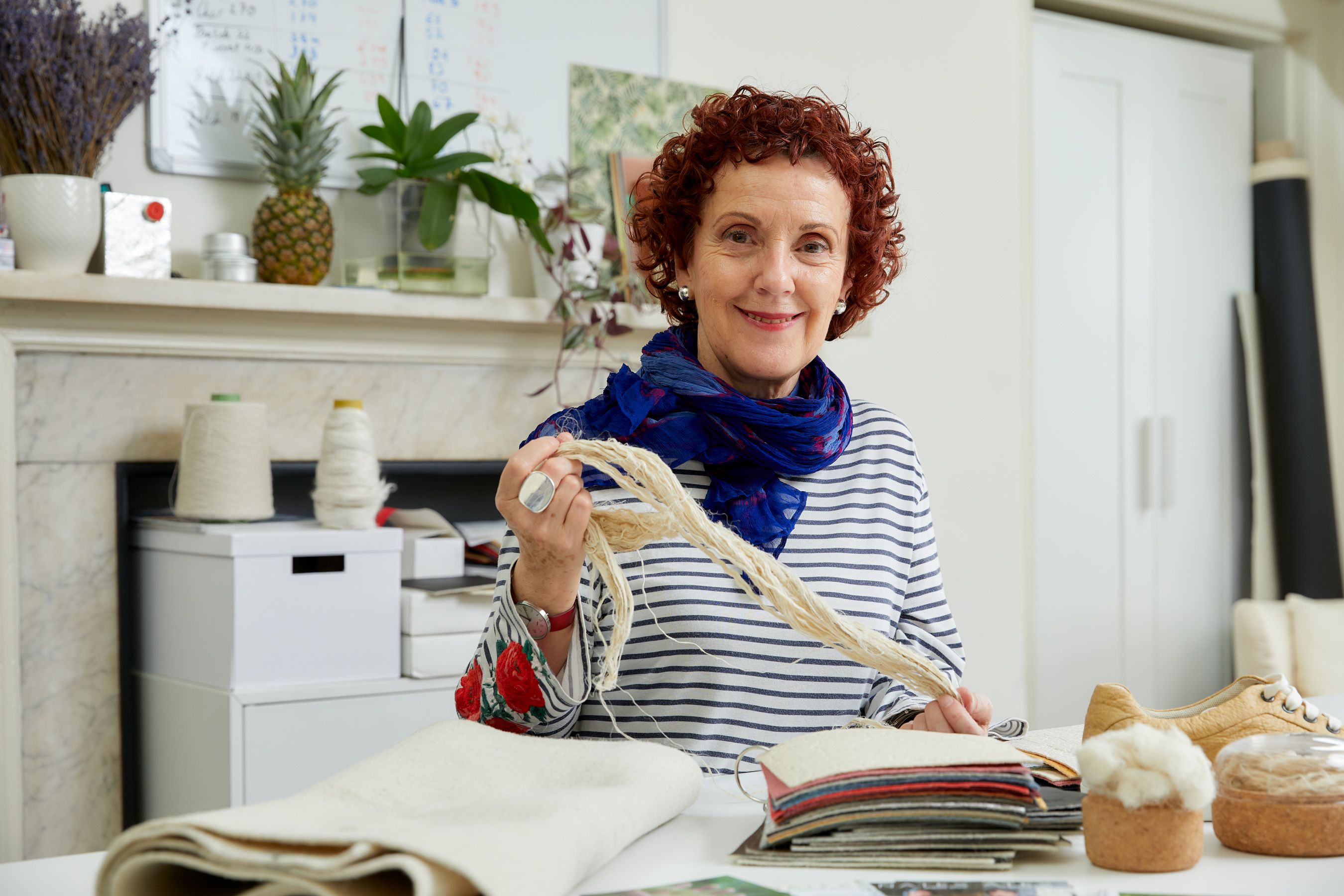 Carmen Hijosa, la española que convierte hojas de piña en una alternativa sostenible al cuero. Foto: Europa Press