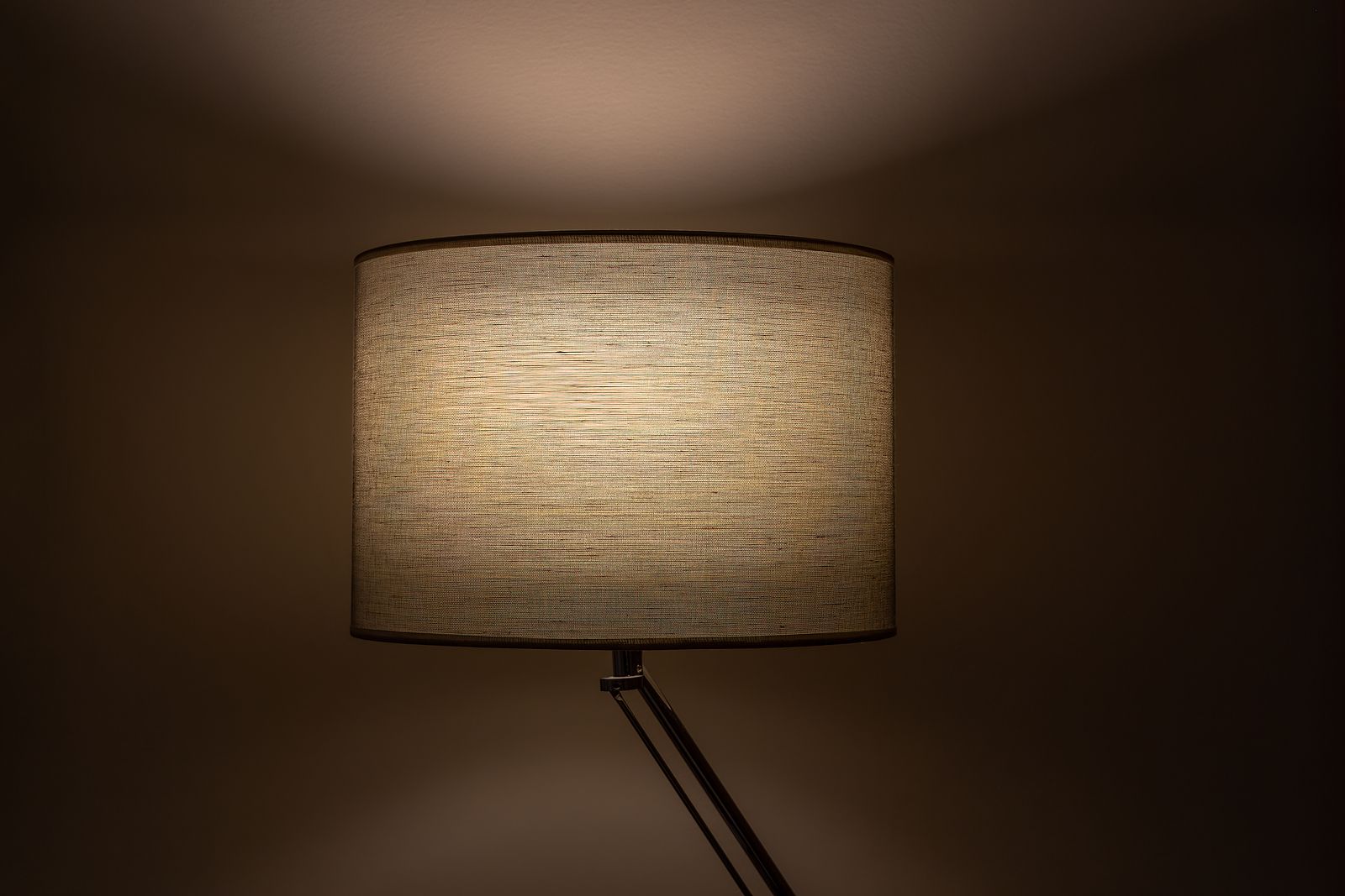 Cómo personalizar la pantalla de una lámpara vieja Foto: bigstock