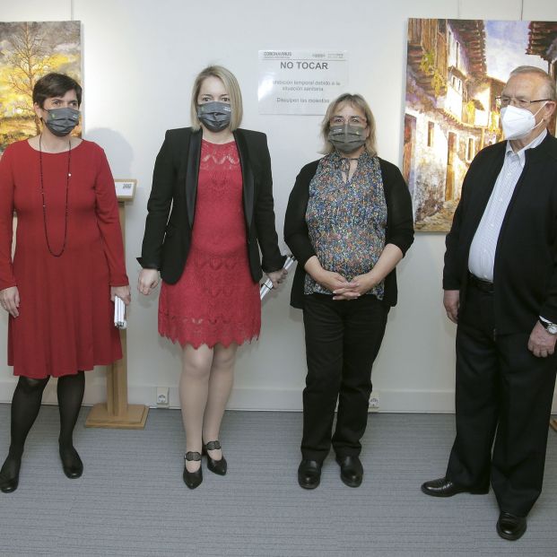 Foto de la inauguración de la exposición de Mariano Herrero en el Tiflológico