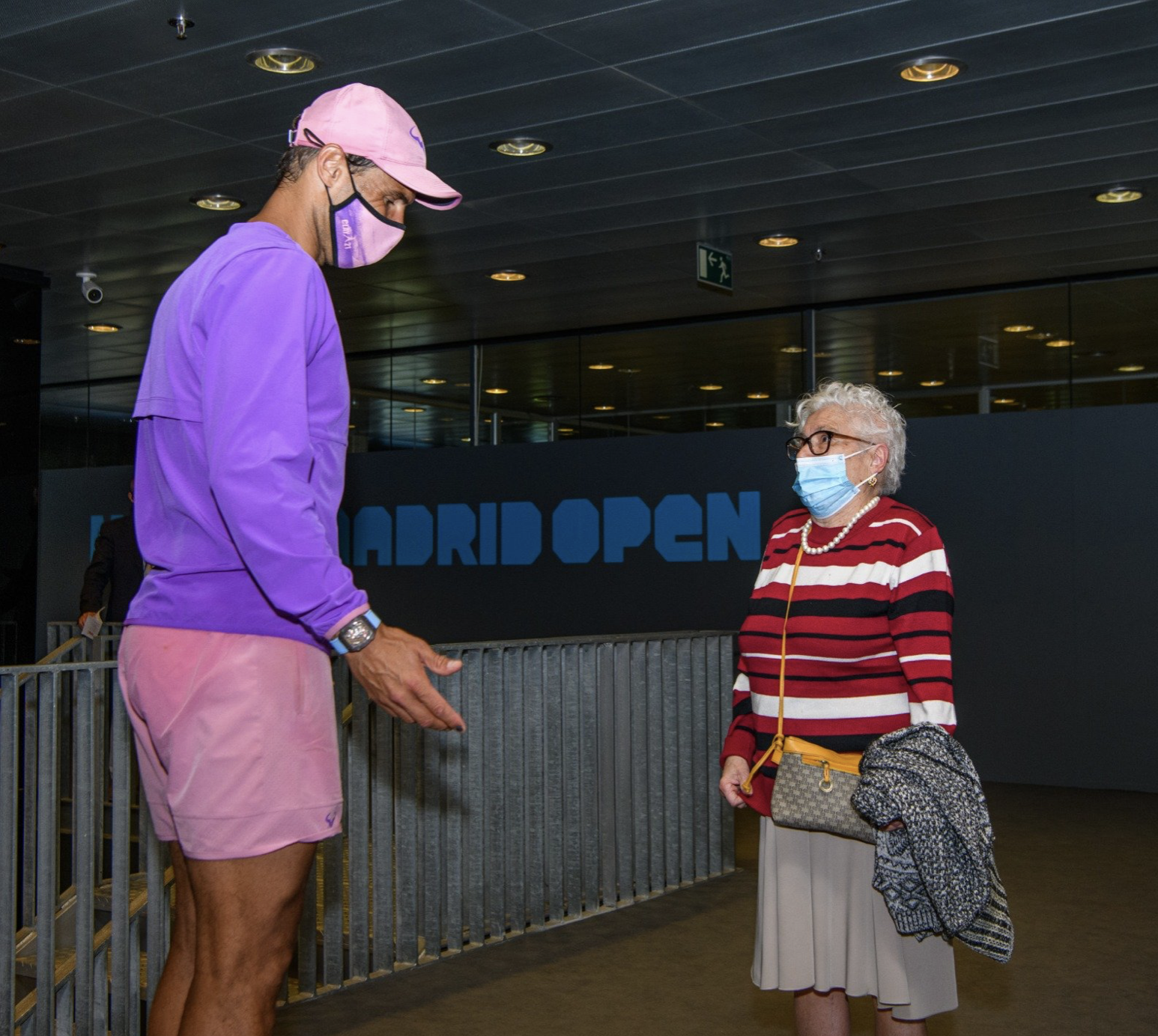 Manuela, 95 años y con principio de Alzheimer, cumple su sueño gracias a su nieto: conocer a Nadal (Foto: Instagram de Mutua Madrid Open)