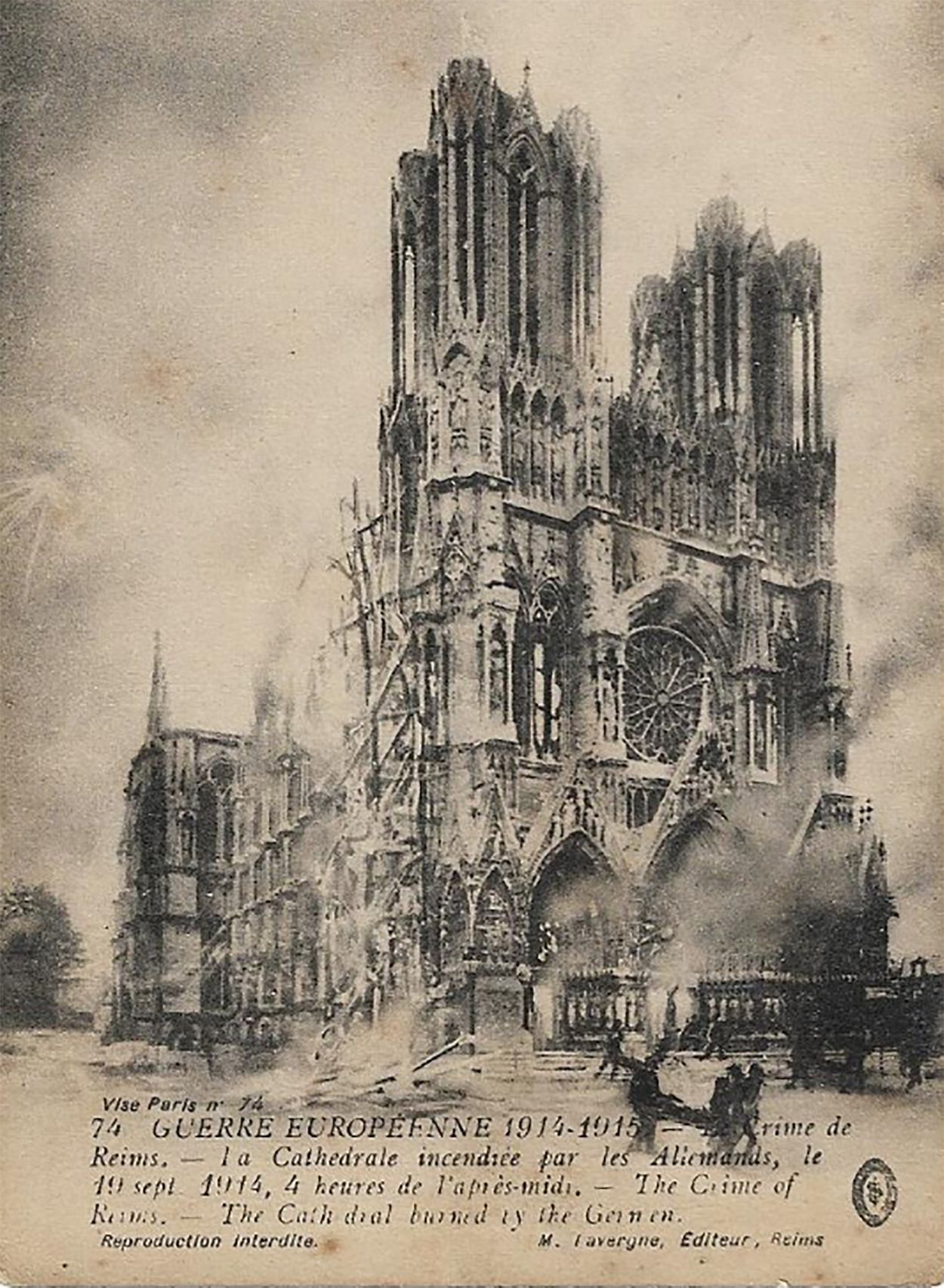 REIMS - CATHEDRALE INCENDIEÉE PAR LES ALLEMANDS. CPA Tarjeta Postal de la  época, propiedad del autor del artículo