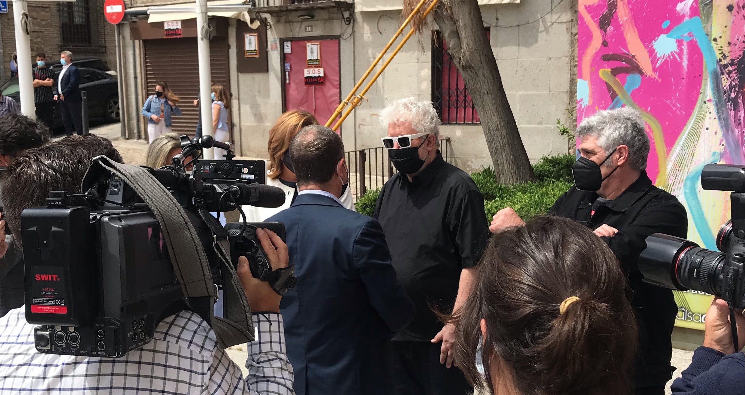 La vena pictórica de Almodóvar llega a Toledo llena de color y de flores de la mano de Jorge Galindo